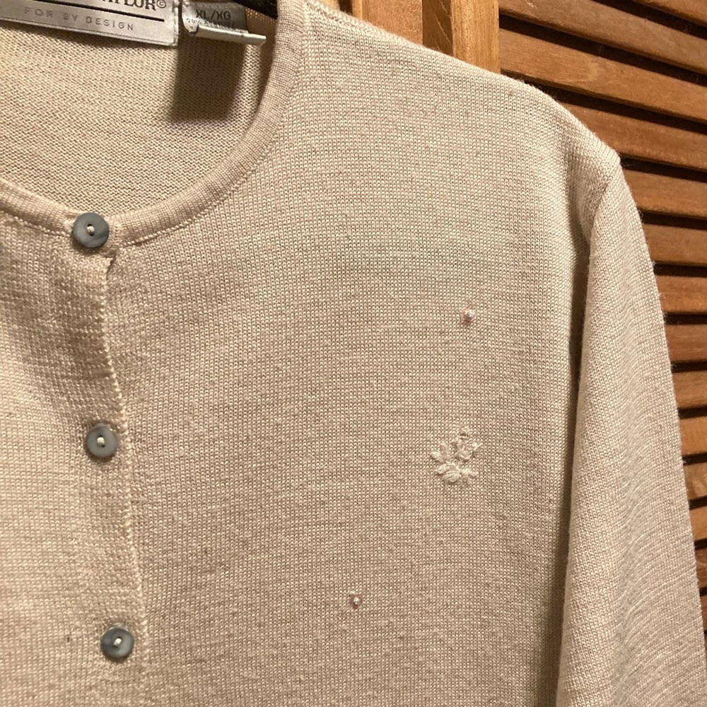 Carolyn Taylor Beige Embroidered & Embellished Cardigan - Picture 4 of 12